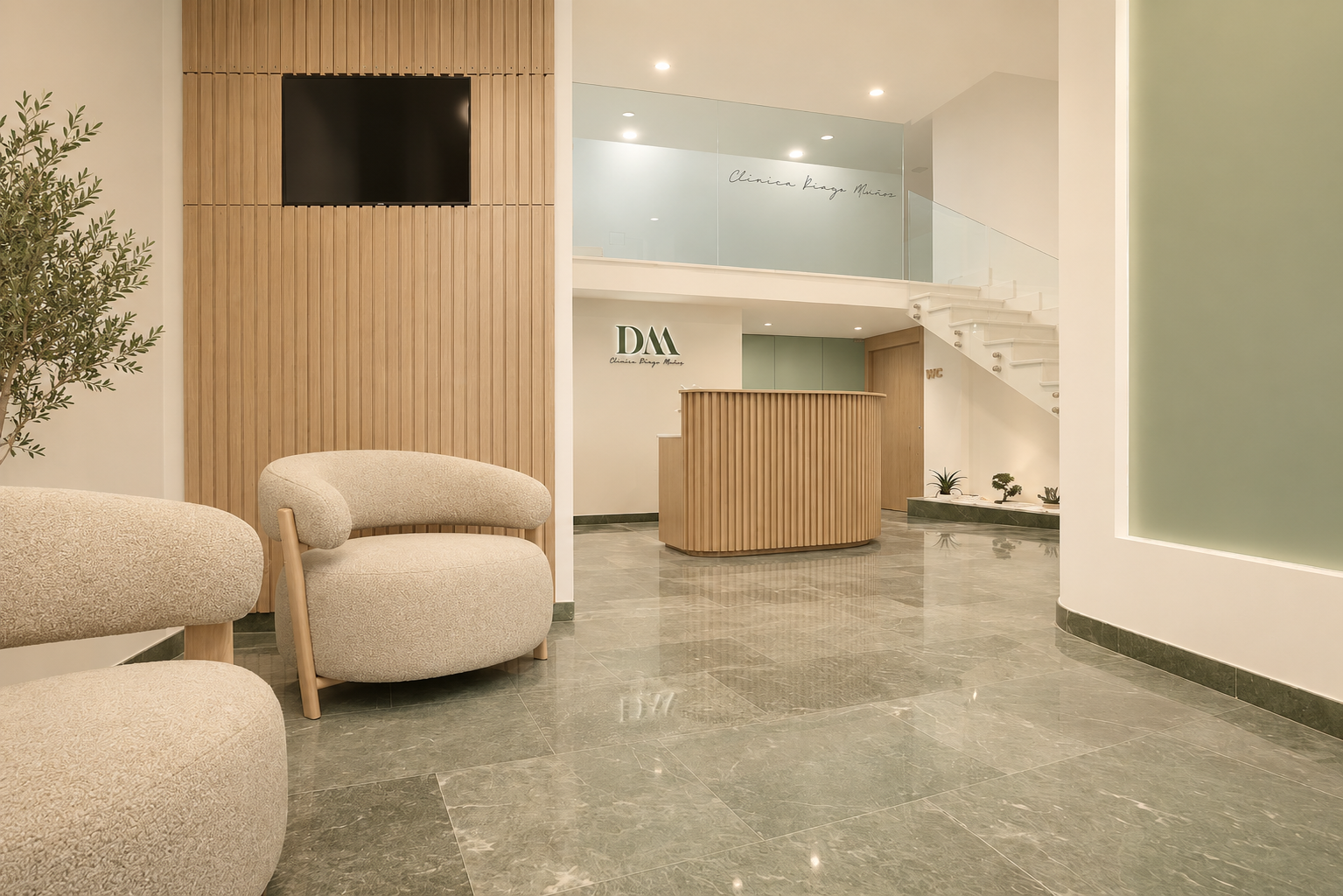 Recepción y sala de espera de la Clínica Diago Muñoz